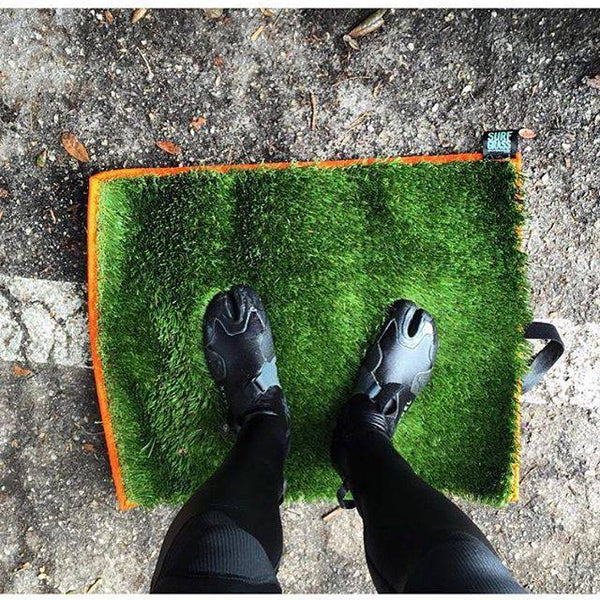 The Surf Grass Mat - surferswarehouse