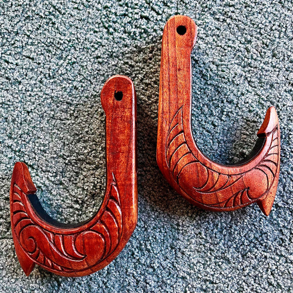 BEATNIK Hawaiian Hand Carved  Hook Surfboard Rack  2-Piece