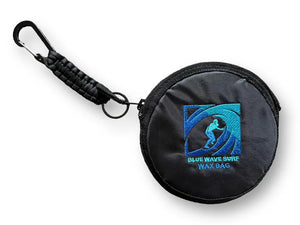 Black wax bag with carabiner and Blue Wave Surf logo on a white background Blue Wave surf wax bag surfboard wax bag surferswarehouse.myshopify.com